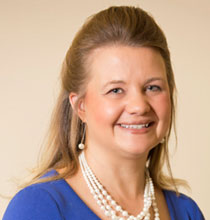 Headshot of DEE DEE PETERSON
Vice President, Commercial Relationship Manager With Texas Hill Country Bank